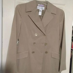 Firm Firm! Really Cute Rena Rowan Woman’s Khaki Blazer Size 8
